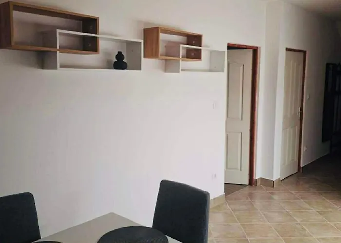 Dominik Apartment * Papkeszi